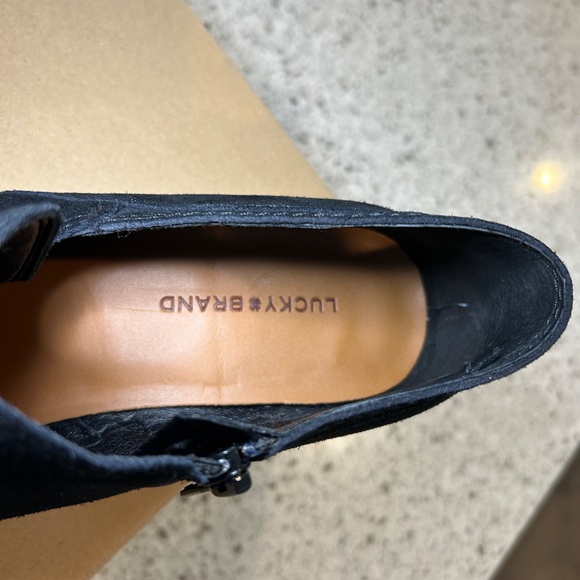 Lucky Brand's Feltyn booties - Picture 11 of 15